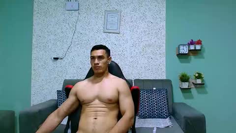 Snapshot of gilbert_marquez chatting on 02/20/25, 11:10 GILBERT online show from 02/20/25, 11:10