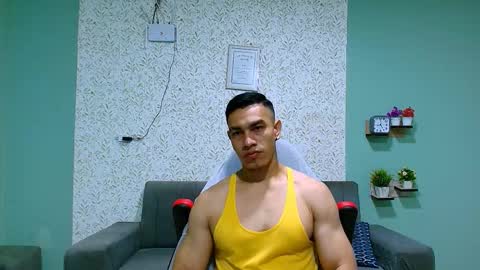 Snapshot of gilbert_marquez chatting on 02/23/25, 12:27 GILBERT online show from 02/23/25, 12:27