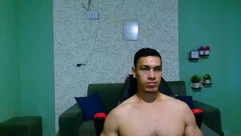 Snapshot of gilbert_marquez chatting on 02/28/25, 03:26 GILBERT online show from 02/28/25, 03:26