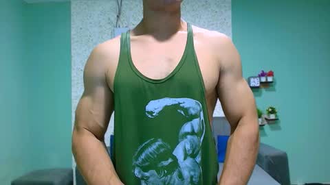 Snapshot of gilbert_marquez chatting on 03/09/25, 12:20 GILBERT online show from 03/09/25, 12:20