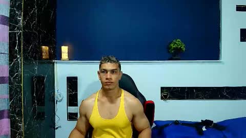 Snapshot of gilbert_marquez chatting on 09/11/25, 12:05 GILBERT online show from 09/11/25, 12:05