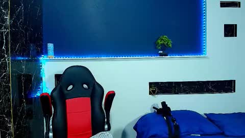 Snapshot of gilbert_marquez chatting on 09/12/25, 10:59 GILBERT online show from 09/12/25, 10:59