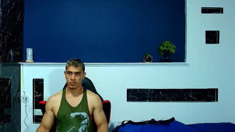 Snapshot of gilbert_marquez chatting on 09/16/25, 07:26 GILBERT online show from 09/16/25, 07:26