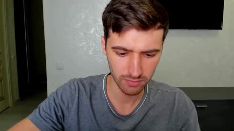 gilbertogonzales online show from 03/04/25, 06:26