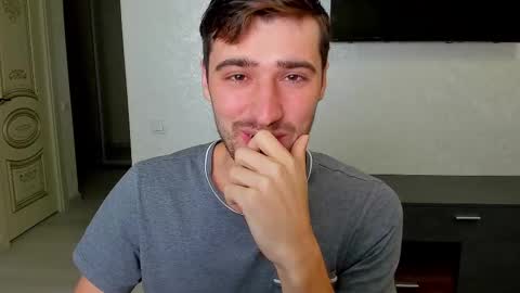 gilbertogonzales online show from 03/07/25, 06:02