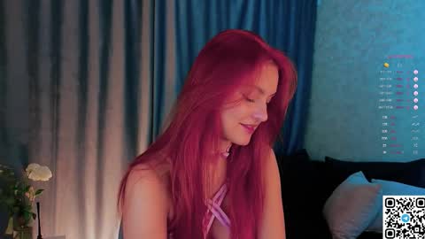 Snapshot of gildedkitten chatting on 10/27/25, 06:45 Stacy online show from 10/27/25, 06:45