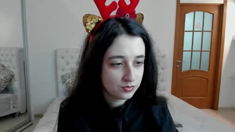 Snapshot of ginablum chatting on 12/11/24, 08:36 Kate online show from 12/11/24, 08:36