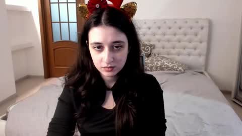 Snapshot of ginablum chatting on 12/23/24, 11:36 Kate online show from 12/23/24, 11:36