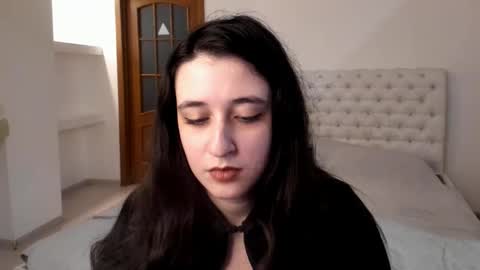 Snapshot of ginablum chatting on 01/14/25, 12:24 Kate online show from 01/14/25, 12:24
