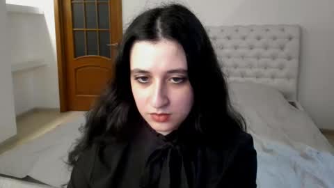 Snapshot of ginablum chatting on 01/16/25, 03:46 Kate online show from 01/16/25, 03:46