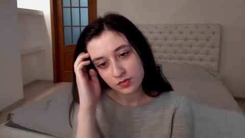 Snapshot of ginablum chatting on 01/22/25, 01:53 Kate online show from 01/22/25, 01:53