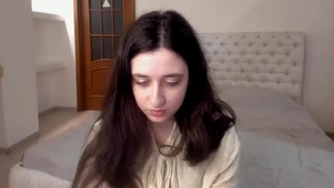 Snapshot of ginablum chatting on 02/02/25, 12:57 Kate online show from 02/02/25, 12:57
