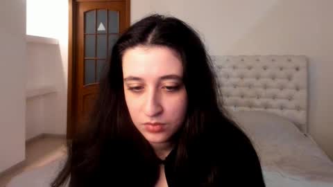 Snapshot of ginablum chatting on 02/08/25, 01:33 Kate online show from 02/08/25, 01:33