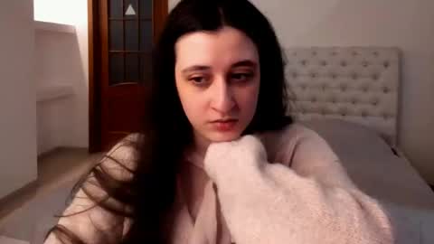 Snapshot of ginablum chatting on 02/13/25, 01:48 Kate online show from 02/13/25, 01:48