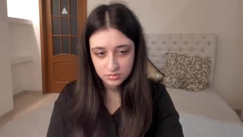 Snapshot of ginablum chatting on 02/26/25, 12:03 Kate online show from 02/26/25, 12:03