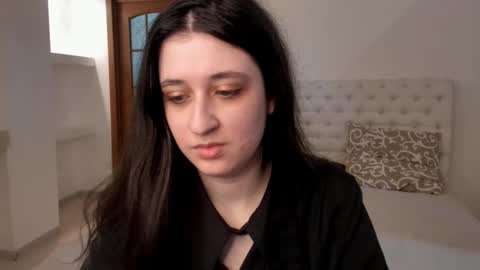 Snapshot of ginablum chatting on 03/05/25, 10:44 Kate online show from 03/05/25, 10:44