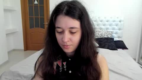 Snapshot of ginablum chatting on 09/22/25, 09:00 Kate online show from 09/22/25, 09:00