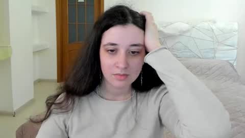 Snapshot of ginablum chatting on 03/20/26, 10:53 Kate online show from 03/20/26, 10:53