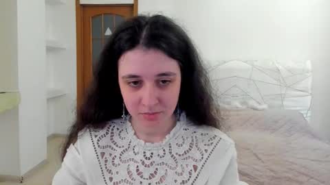 Snapshot of ginablum chatting on 04/03/26, 08:56 Kate online show from 04/03/26, 08:56