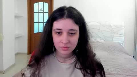 Snapshot of ginablum chatting on 04/07/26, 09:43 Kate online show from 04/07/26, 09:43