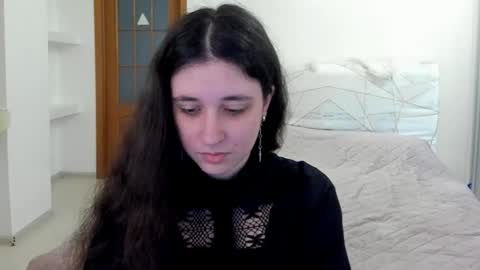 Snapshot of ginablum chatting on 04/11/26, 09:02 Kate online show from 04/11/26, 09:02