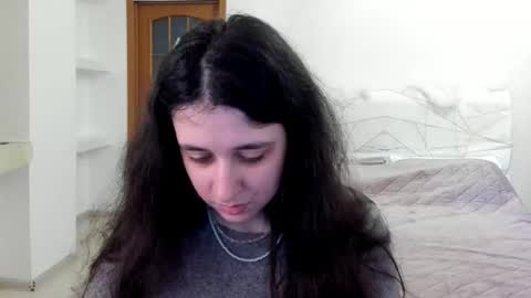 Snapshot of ginablum chatting on 04/16/26, 08:59 Kate online show from 04/16/26, 08:59