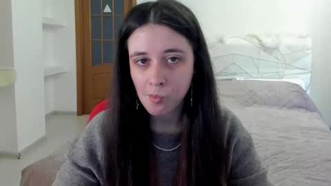 Snapshot of ginablum chatting on 04/24/26, 08:39 Kate online show from 04/24/26, 08:39