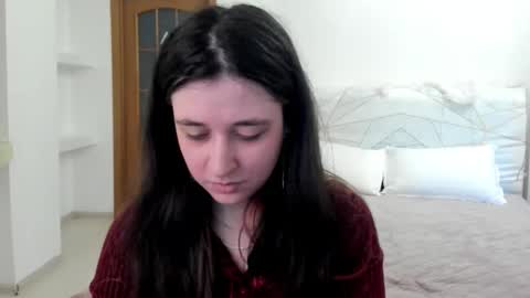 Snapshot of ginablum chatting on 05/06/26, 09:14 Kate online show from 05/06/26, 09:14