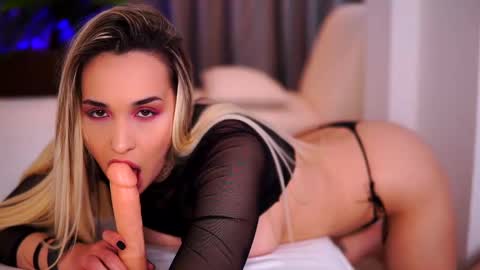 Gina online show from 03/03/25, 10:38