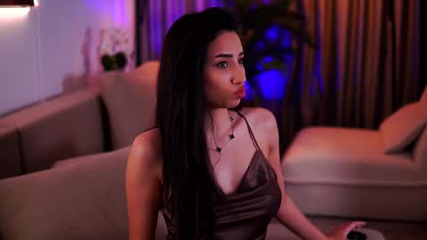 Gina online show from 03/09/25, 02:50