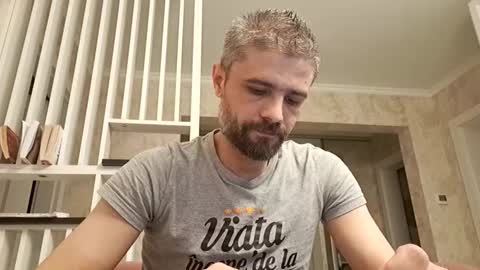 Gabriel online show from 01/05/25, 01:04