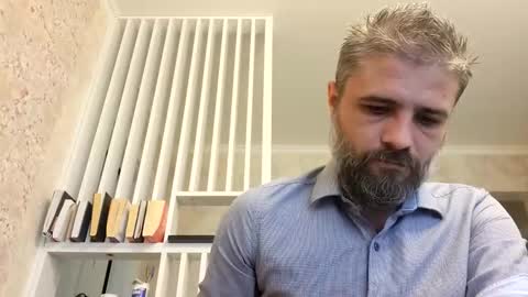 Snapshot of gindrie chatting on 09/10/25, 08:03 Gabriel online show from 09/10/25, 08:03