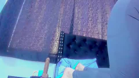 Miss online show from 11/19/25, 05:02