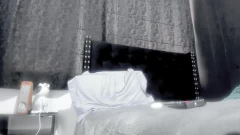 Miss online show from 11/28/25, 08:22