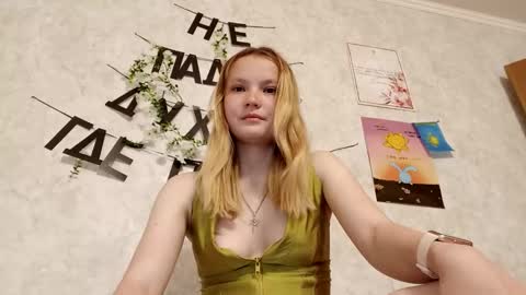 Snapshot of ginger_anna_est chatting on 06/02/26, 02:41 Ginger Anna online show from 06/02/26, 02:41