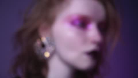        im expecting 350 thumbs up on my altar   online show from 01/03/25, 10:08