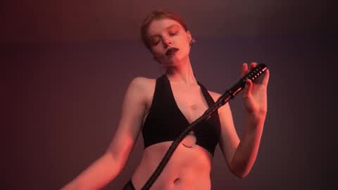        im expecting 350 thumbs up on my altar   online show from 02/22/25, 10:09