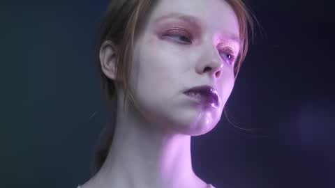        im expecting 350 thumbs up on my altar   online show from 03/10/25, 10:13