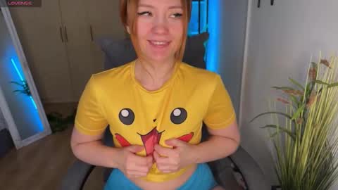Snapshot of ginger_lure chatting on 03/18/26, 08:28 Valery online show from 03/18/26, 08:28