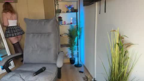 Snapshot of ginger_lure chatting on 04/13/26, 07:25 Valery online show from 04/13/26, 07:25