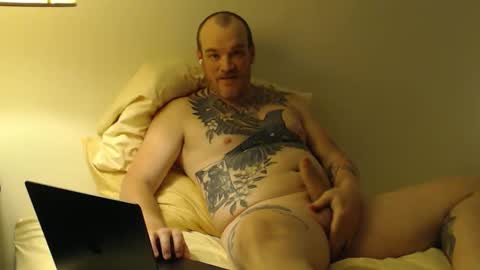 Ginger McC online show from 11/12/25, 03:07