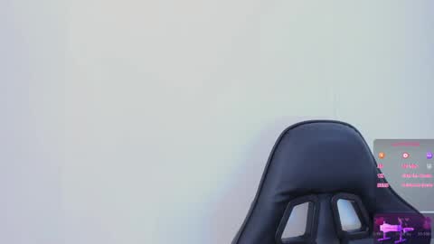 Snapshot of ginger_raize chatting on 04/05/26, 02:09 Kloe online show from 04/05/26, 02:09