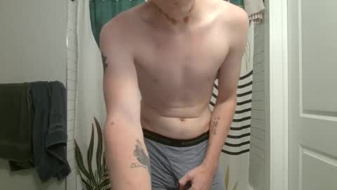 Snapshot of gingerbr3ad121 chatting on 09/15/25, 08:20 Gingerbr3ad121 online show from 09/15/25, 08:20