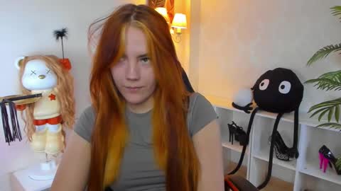gingerr_pie online show from 10/09/25, 06:28