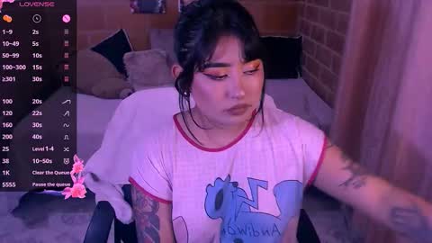 Snapshot of ginmeowuwu chatting on 01/13/26, 10:48 ginmeowuwu online show from 01/13/26, 10:48