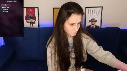 Ginnyg  online show from 12/19/24, 10:21