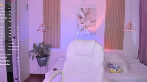 Snapshot of ginnywett chatting on 01/21/25, 07:06 Kendall online show from 01/21/25, 07:06