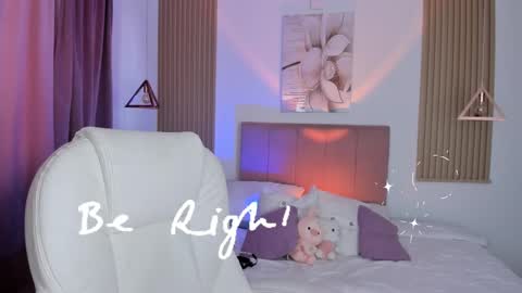 Snapshot of ginnywett chatting on 02/09/25, 01:46 Kendall online show from 02/09/25, 01:46