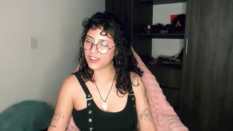 giny_bean online show from 02/20/26, 10:49