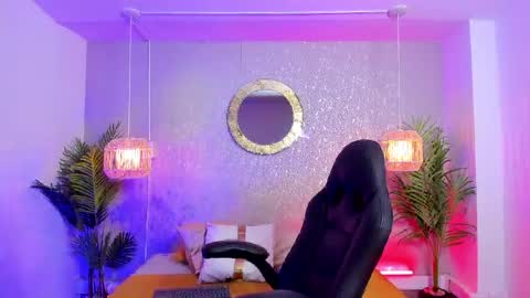 Gio Carangi online show from 04/26/26, 03:04